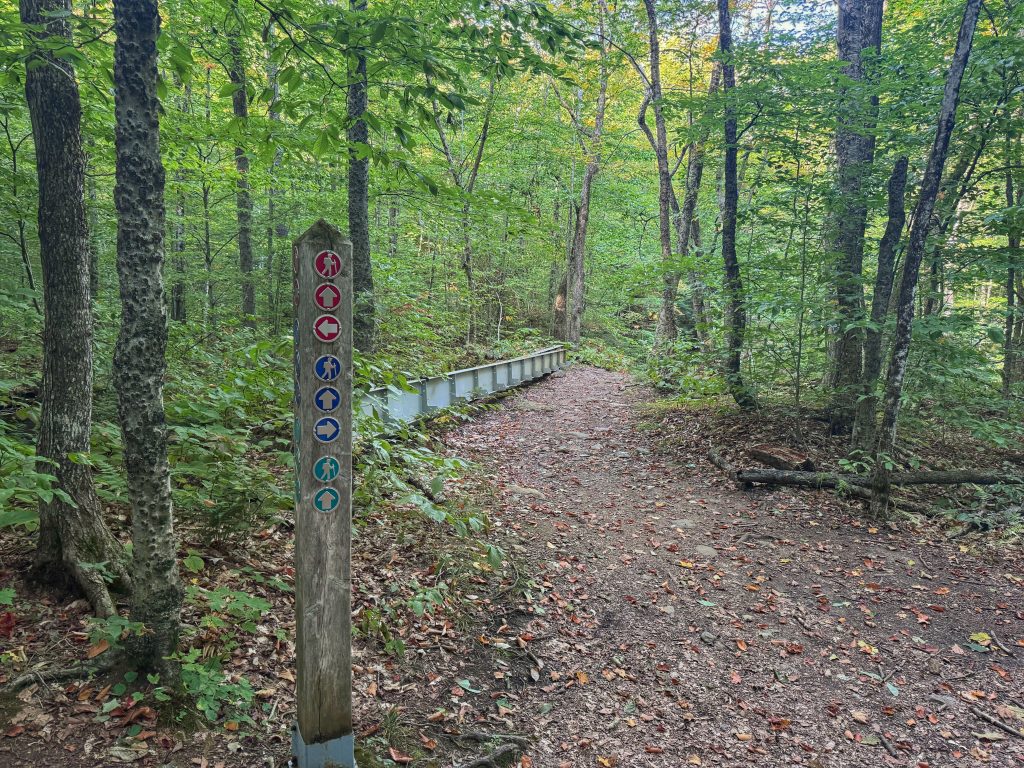 chemin de randonnée au Diable Vert