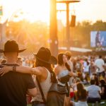 Foule au festival LASSO au parc Jean-Drapeau sur l'île Sainte-Hélène à Montréal